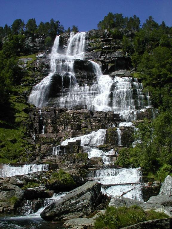 Tvinde Camping Hotel Skulestadmo Kültér fotó