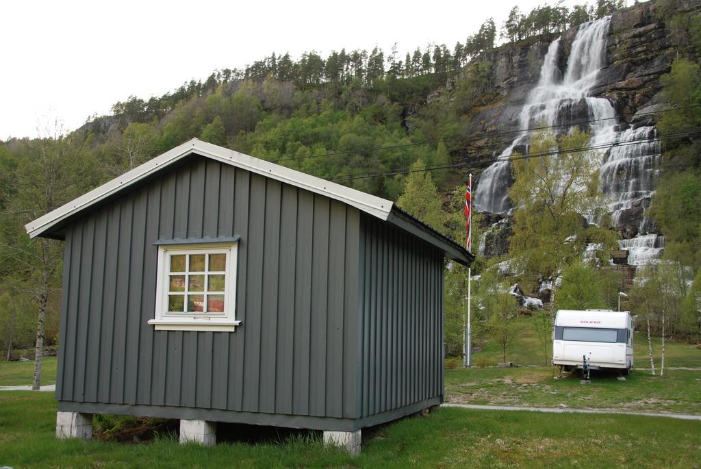 Tvinde Camping Hotel Skulestadmo Kültér fotó